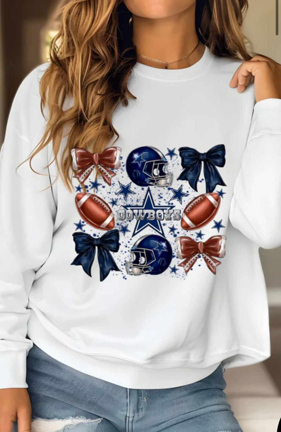 Dallas Cowboy with bows and footballs