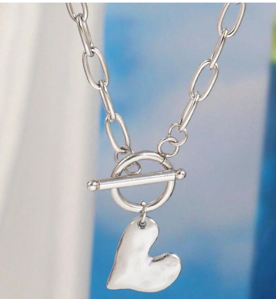 Heart lecklace