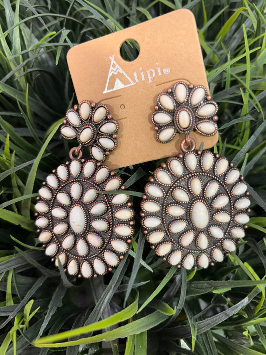 Country style earrings